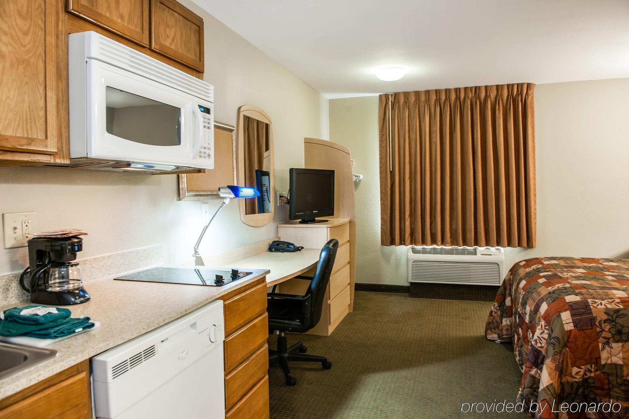 Suburban Extended Stay Northeast Indianapolis Exterior photo